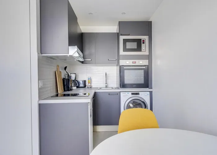 Very Lovely * Bordeaux