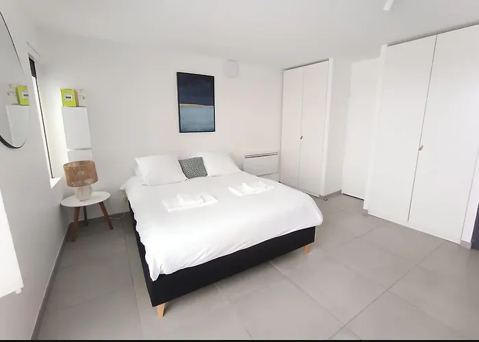 Very Lovely * Bordeaux