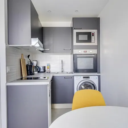 Very Lovely * Bordeaux